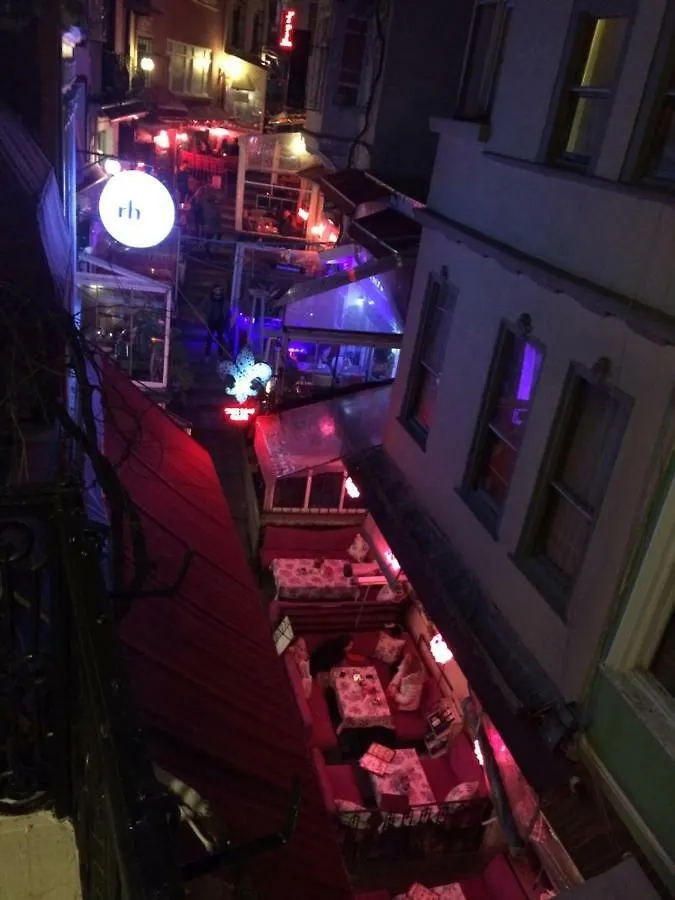 Oezguer Butik Otel 2*, اسطنبول تركيا