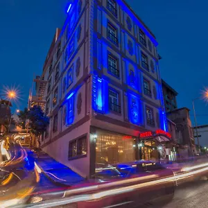 Montagna Hera Taksim *** איסטמבול